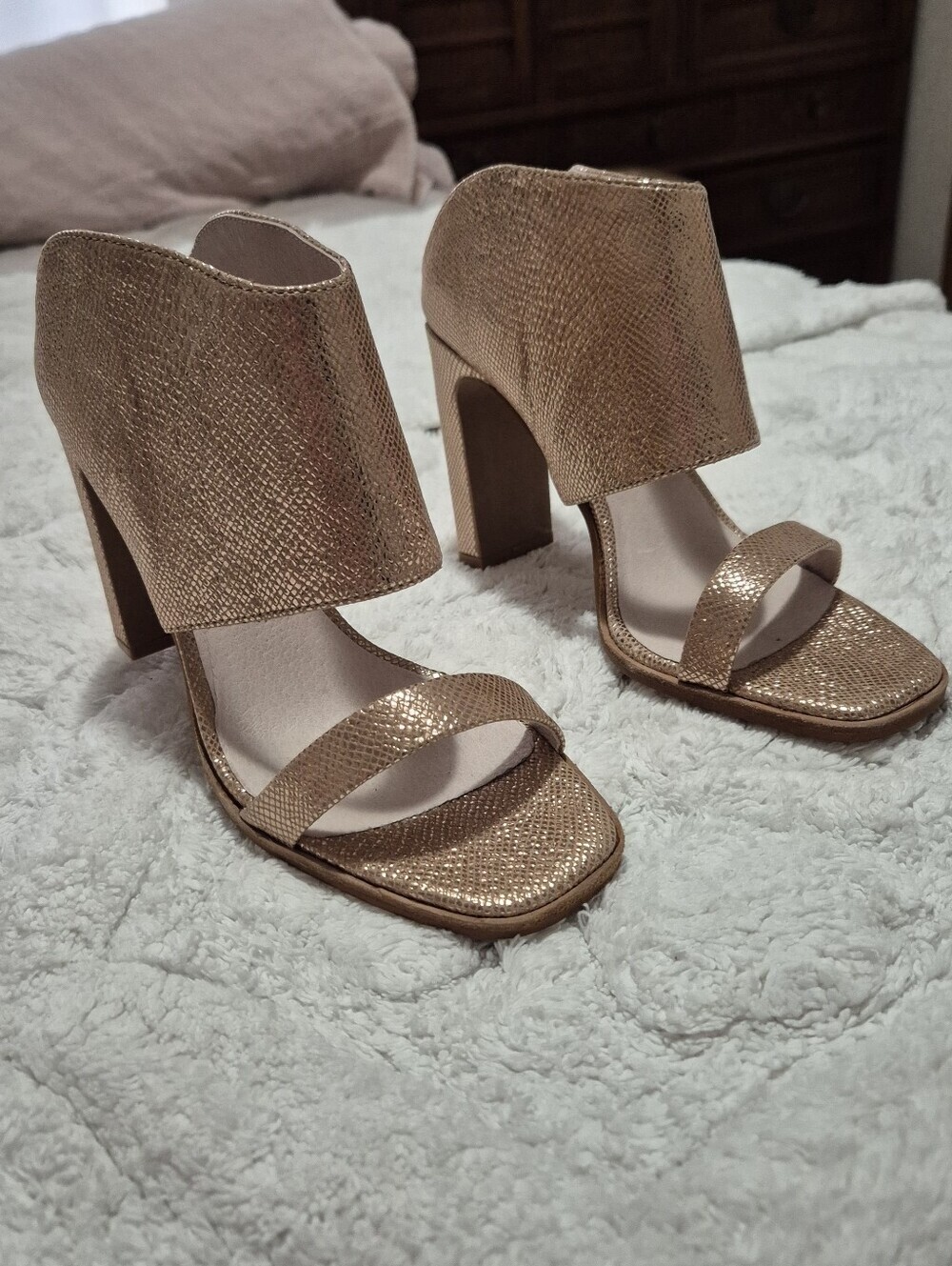 42 GOLD Linx Rose Gold Open Toe Heels...Size:7.5